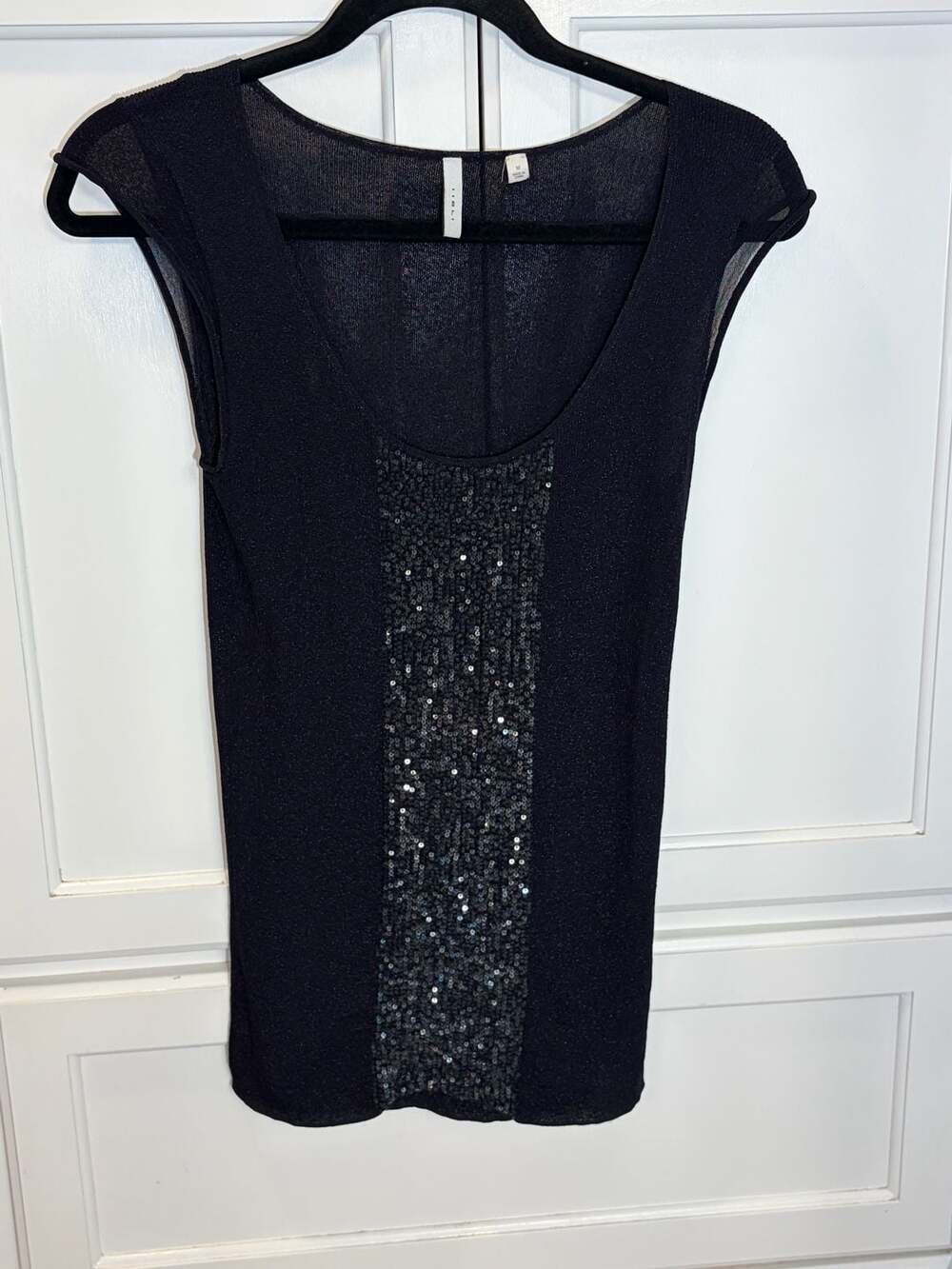Iisli New York Black Metallic Knit Sequin Front Sleeveless Top Size M